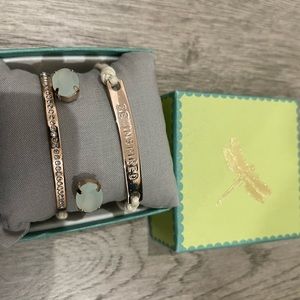 Like New 3 in 1 bracelet set
